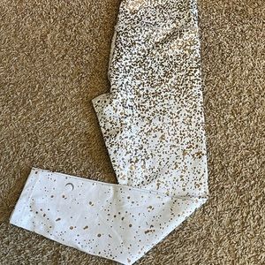 Zyia Light n Tight White Leggings with gold confetti